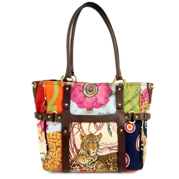 💎✨STUNNING✨💎AUTHENTIC Ferragamo Gancini Tote Bag - Picture 5 of 16